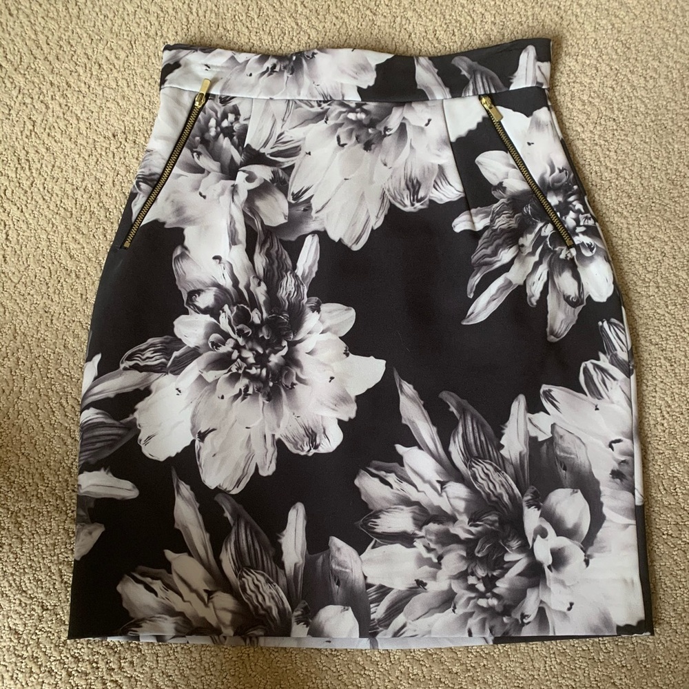 Business casual pencil skirt